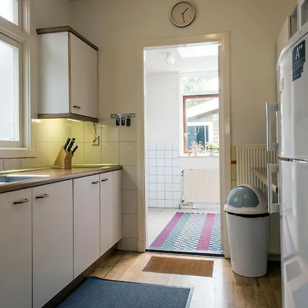 House Number 3 Comfortable *