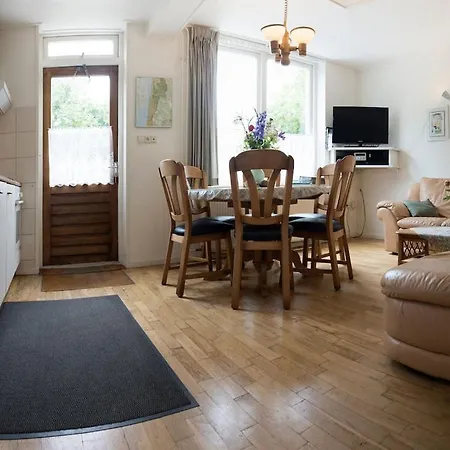 בית נופש House Number 3 Comfortable *